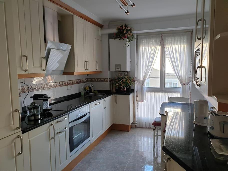 Appartement Con Garaje. Luminoso Y Confortable *