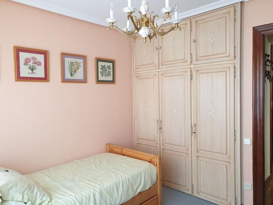 Appartement Con Garaje. Luminoso Y Confortable